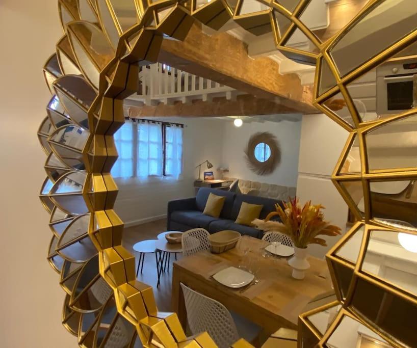 Charmant Appartement - Proche Chateau Cite Carcassonne Bagian luar foto