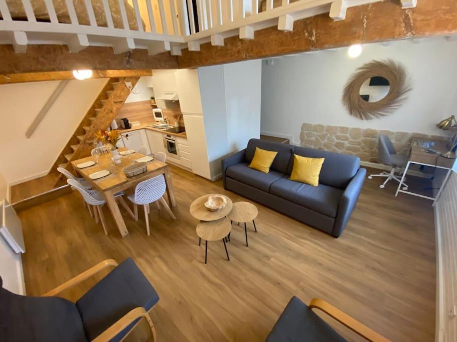 Charmant Appartement - Proche Chateau Cite Carcassonne Bagian luar foto