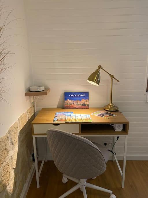 Charmant Appartement - Proche Chateau Cite Carcassonne Bagian luar foto